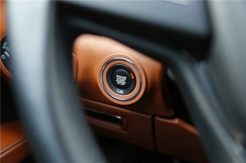  总裁 2021款 3.0T S Q4 豪华版