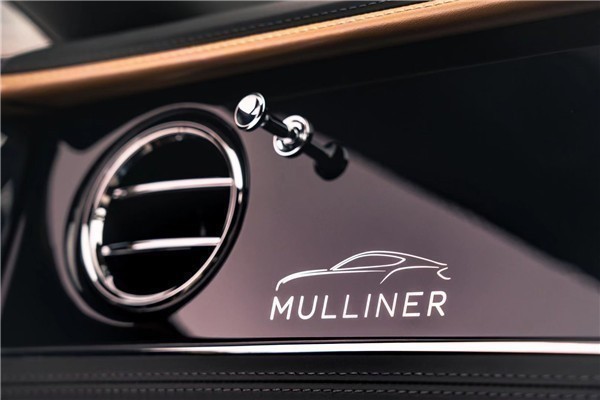  欧陆 2022款 4.0T GT V8 Mulliner 敞篷版