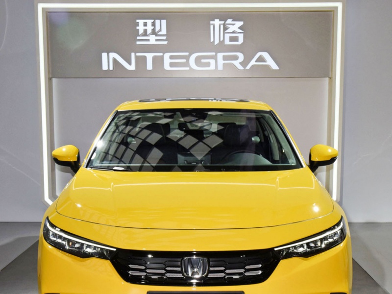 型格 2023款 HATCHBACK 2.0L e:HEV 锐·豪华版