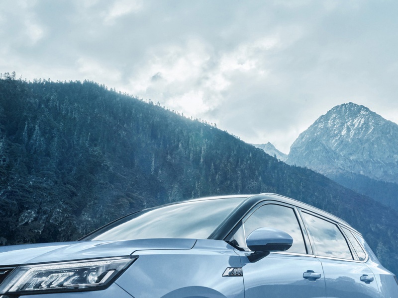 五菱星辰 2022款 2.0L DHT电劲款