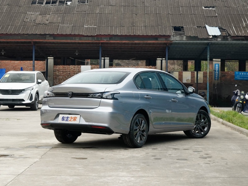 标致408 2024款 360THP 龘龘款 罗曼尼版