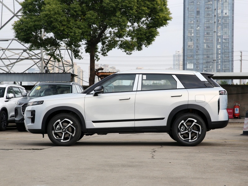 瑞虎7 2025款 高能版 1.6T 御两驱版