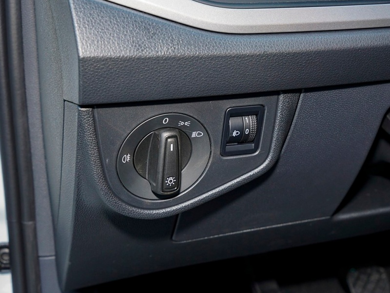 Polo 2023款 改款 Plus 1.5L 手动纵情乐活版 Polo 2023款 改款 Plus 1.5L 手动纵情乐活版