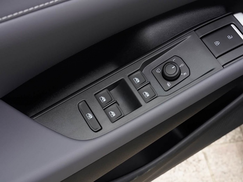 朗逸 2026款 1.5L 自动满逸版 朗逸 2026款 1.5L 自动满逸版