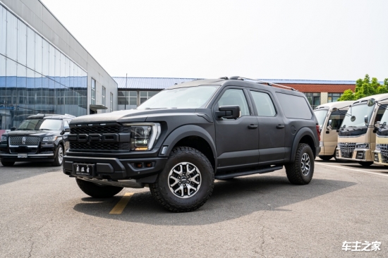 DSC05642.jpg 福特勇猛者猛禽平顶版宁夏落地多少钱