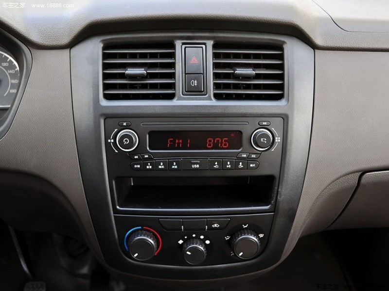 五菱荣光 2021款 1.5L加长基标准型封窗车空调版2座L3C
