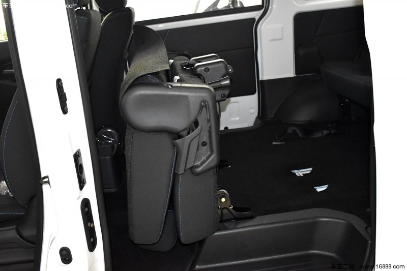  欧诺S 2021款 1.5L欧诺S智享版单蒸空调厢货JL473QG