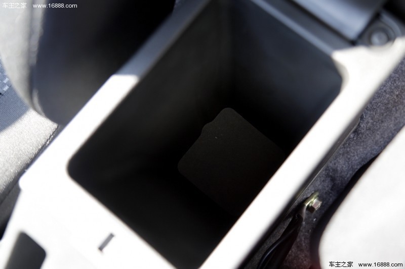  锐骐 2026款 2.3T 柴油 两驱自动