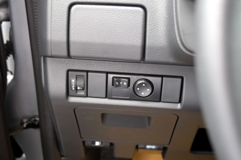  D-MAX 2021款 1.9T自动四驱柴油Global引领型RZ4E