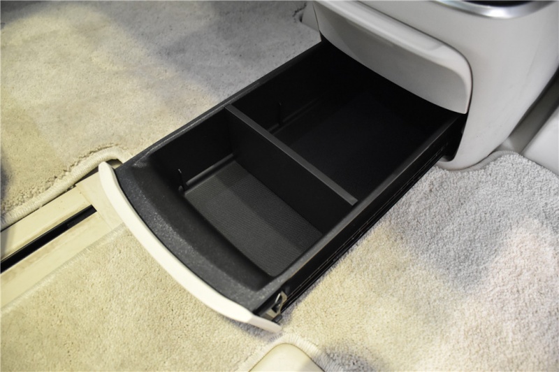  别克GL8 2025款 陆上公务舱 舒适DG版