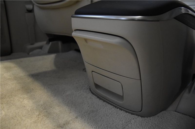  别克GL8 2025款 陆尊 先享版