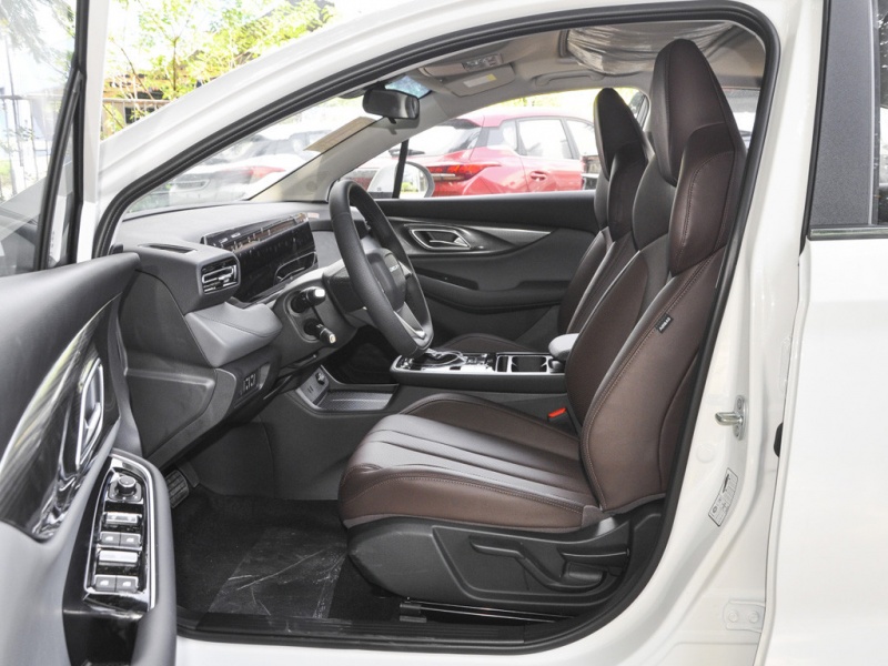  北京U5 PLUS 2023款 1.5L CVT豪华运动版