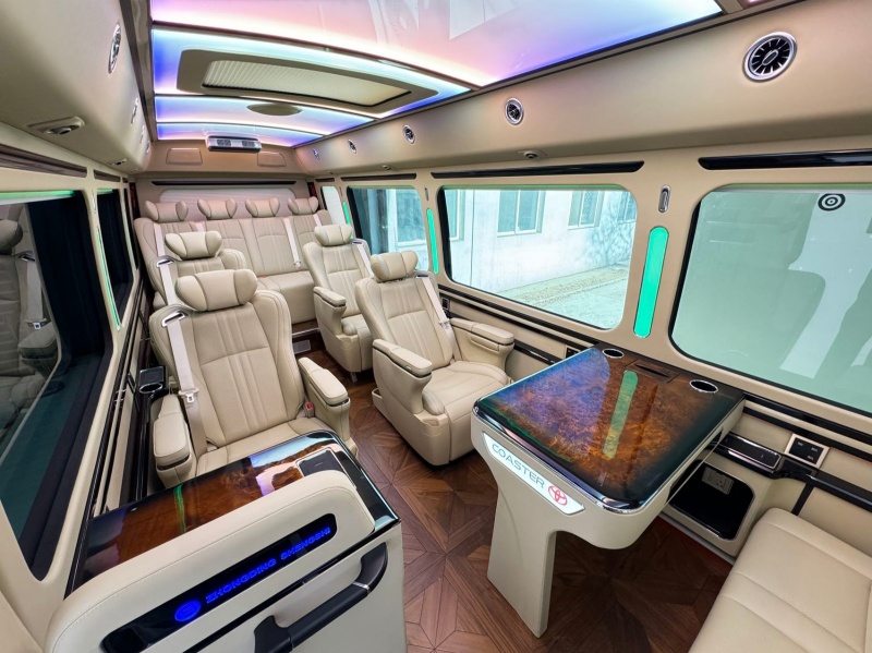  柯斯达 2020款 高级车 4.0L GRB53L-ZCMSK 20座9GR