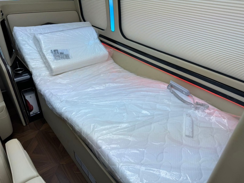  柯斯达 2020款 豪华车 4.0L GRB53L-ZCMEK 20座9GR