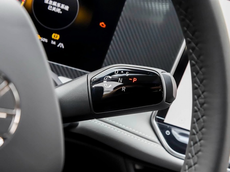  迈腾 2026款 380TSI DSG尊贵版大迈包