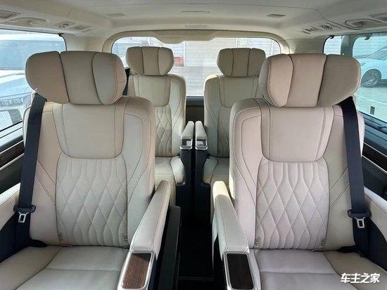 2023款丰田格兰维亚萨尔法商务车 年底特惠