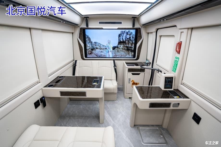 红旗国悦9座辽宁鞍山优惠价格官网报价总部电话18500485555
